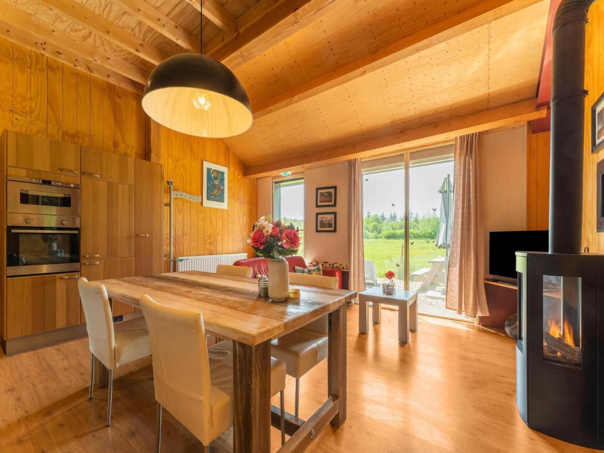 A Lovely Cottage On The Dwingelderveld Nature Park Beilen Extérieur photo